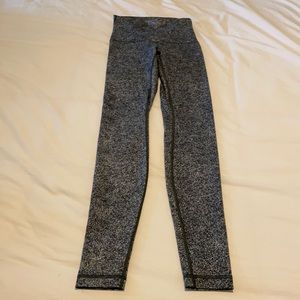 Size 2 lululemon leggings. Grey and white speckled